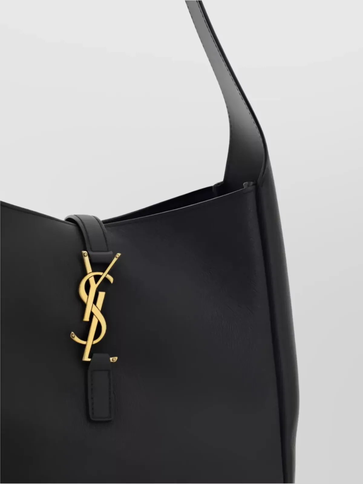 Saint Laurent Le 5 à 7小号流浪包，黑色颗粒纹小牛皮，YSL标志钩扣闭合