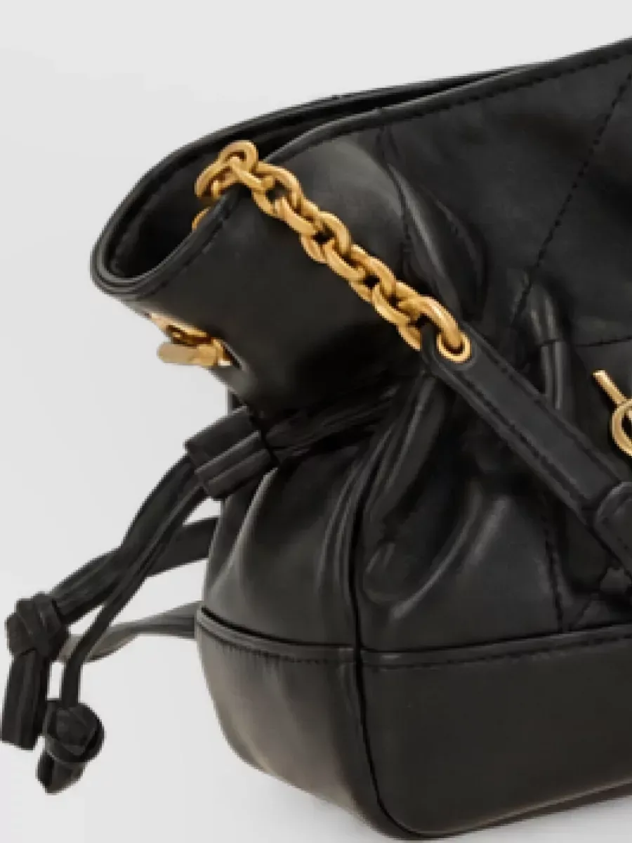 Saint Laurent Jamie Mini nera, dettaglio della Cassandre e della cucitura carré rive gauche