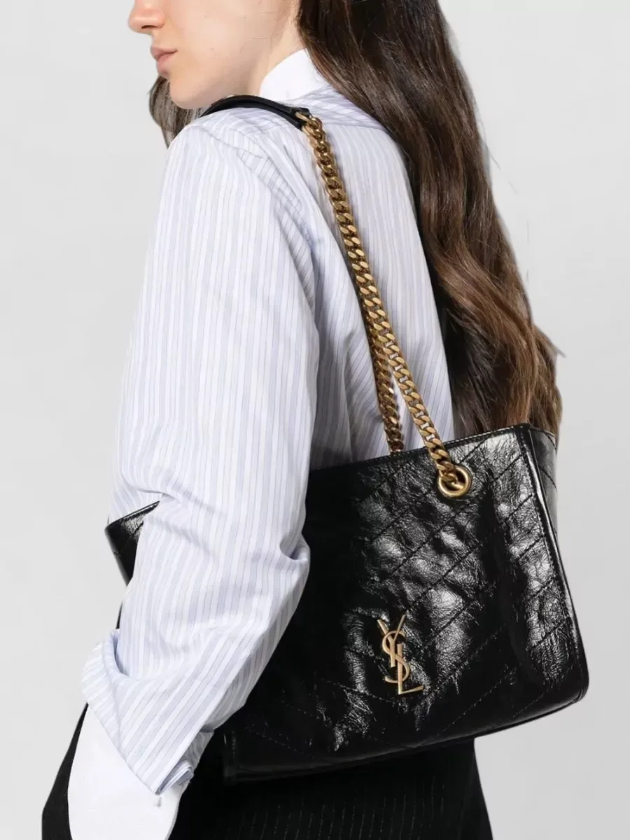 Saint Laurent Niki Small Nera, cucitura a chevron sulla pelle di vitello effetto vintage