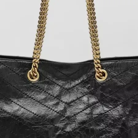 Saint Laurent Niki Tote in Schwarz, Detail
