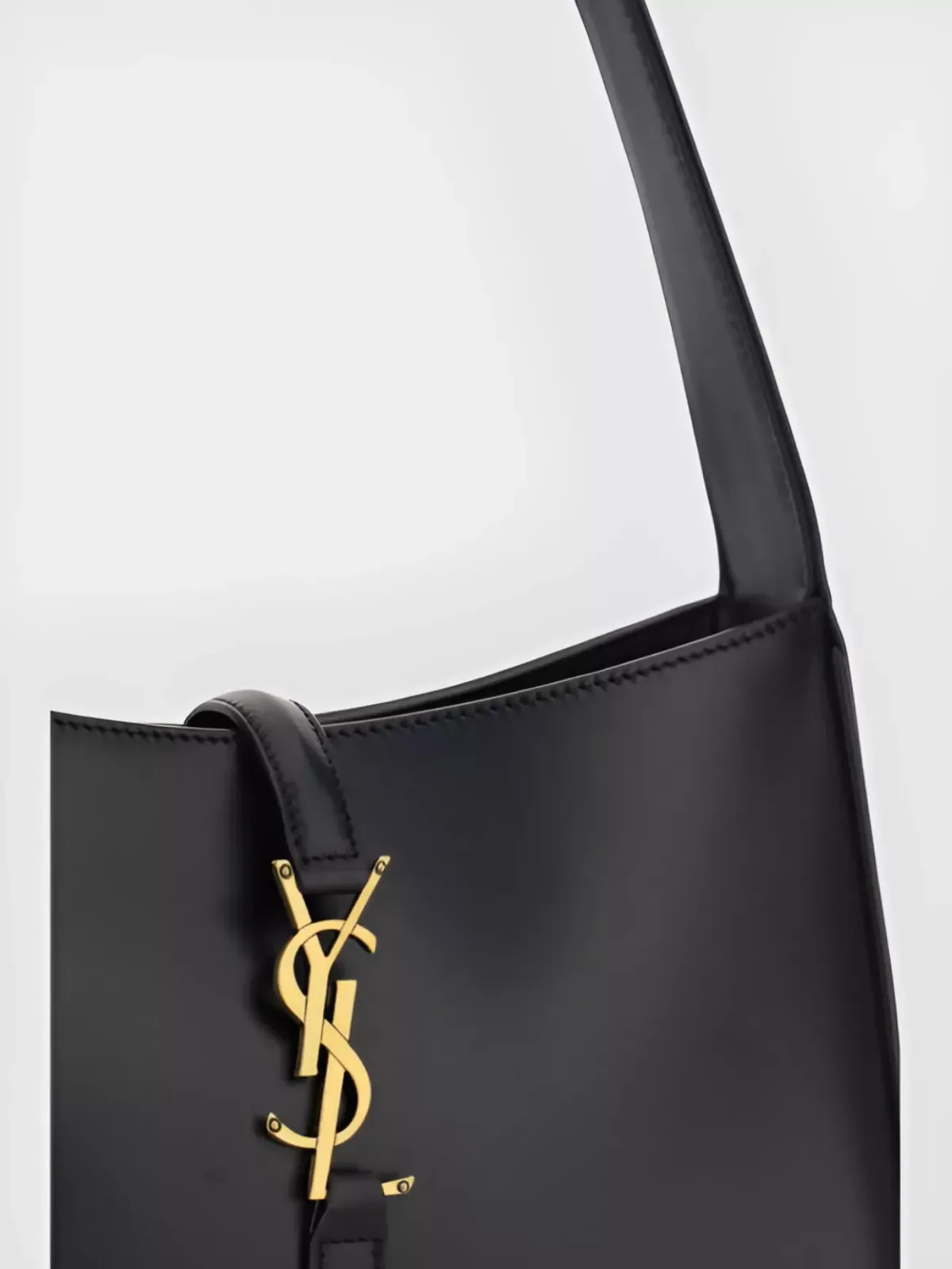 Saint Laurent Le 5 à 7 in Schwarz, Foto 4