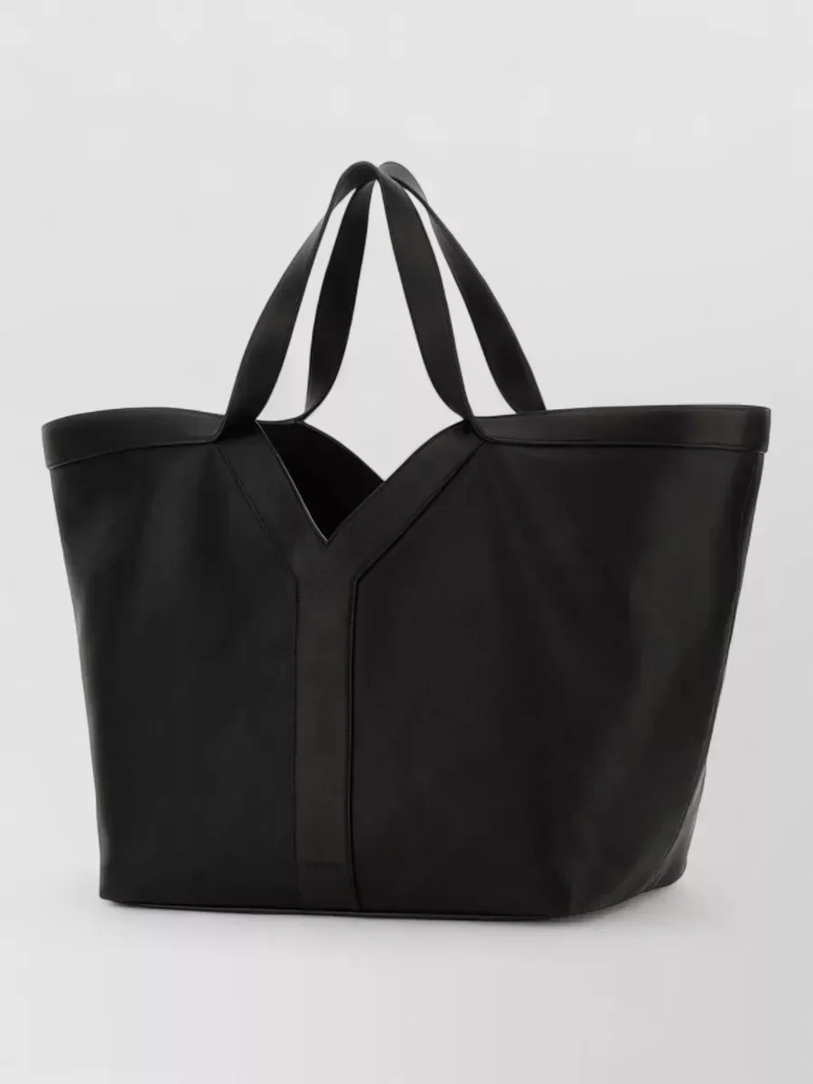 Saint Laurent Y en noir, photo 2