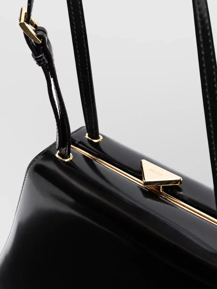 Prada Triangle Clutch in Schwarz, Foto 1