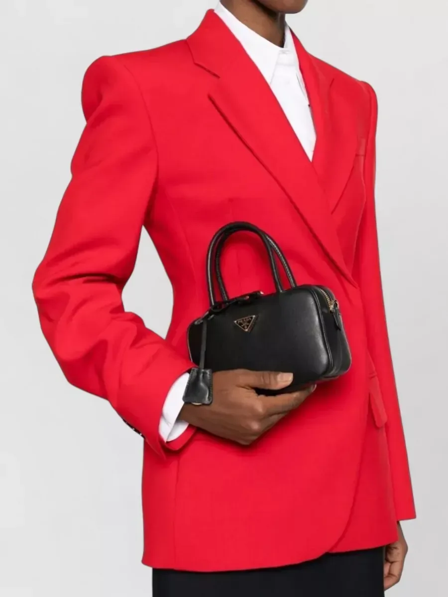 Prada Mini Tote aus Leder in Schwarz, Foto 2