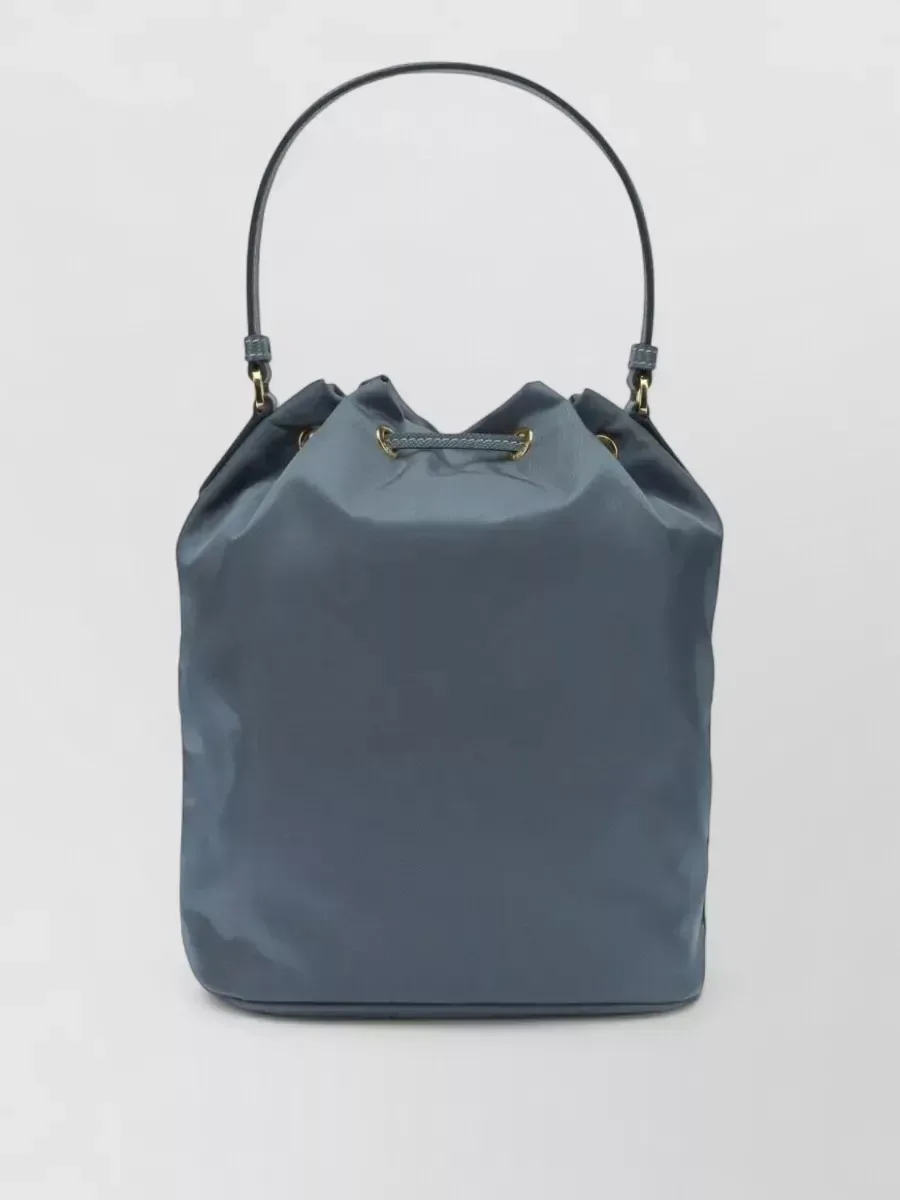 Prada Re-Nylon Bucket Bag in Blau, Foto 2