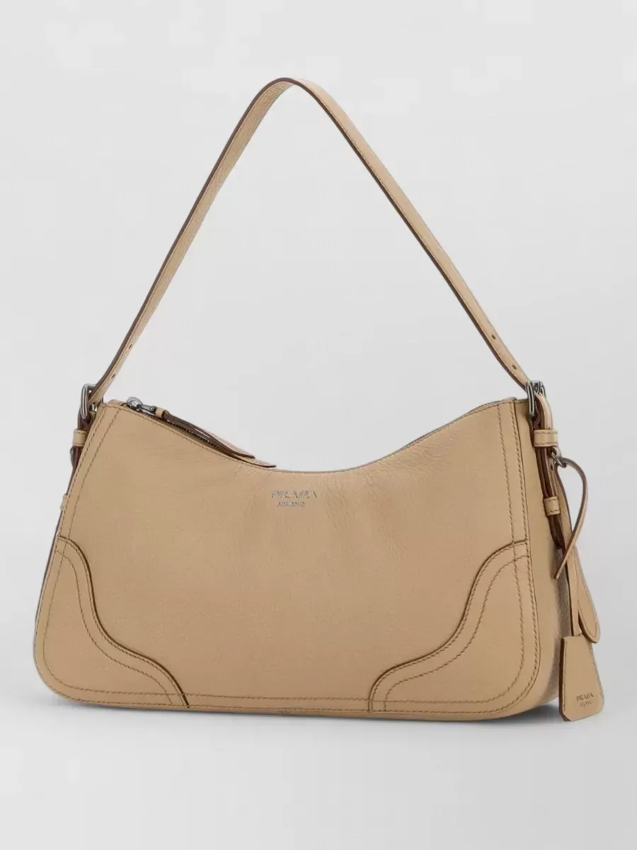 Prada geschwungene Schultertasche in Beige, Foto 2