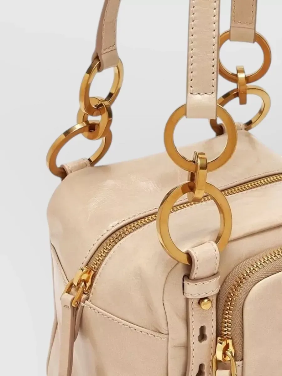 Mini borsa a spalla Prada con dettaglio ad anello in beige, foto 3