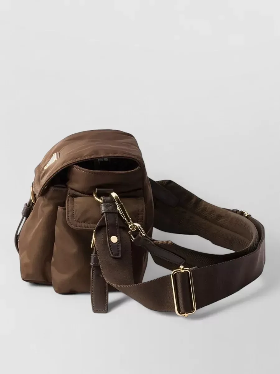 Prada Explore Re-Nylon Gürteltasche in Braun, Foto 1
