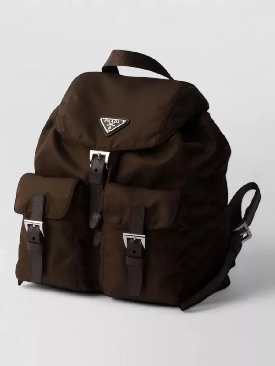 Prada Explore Small Rucksack in Braun, Foto 1