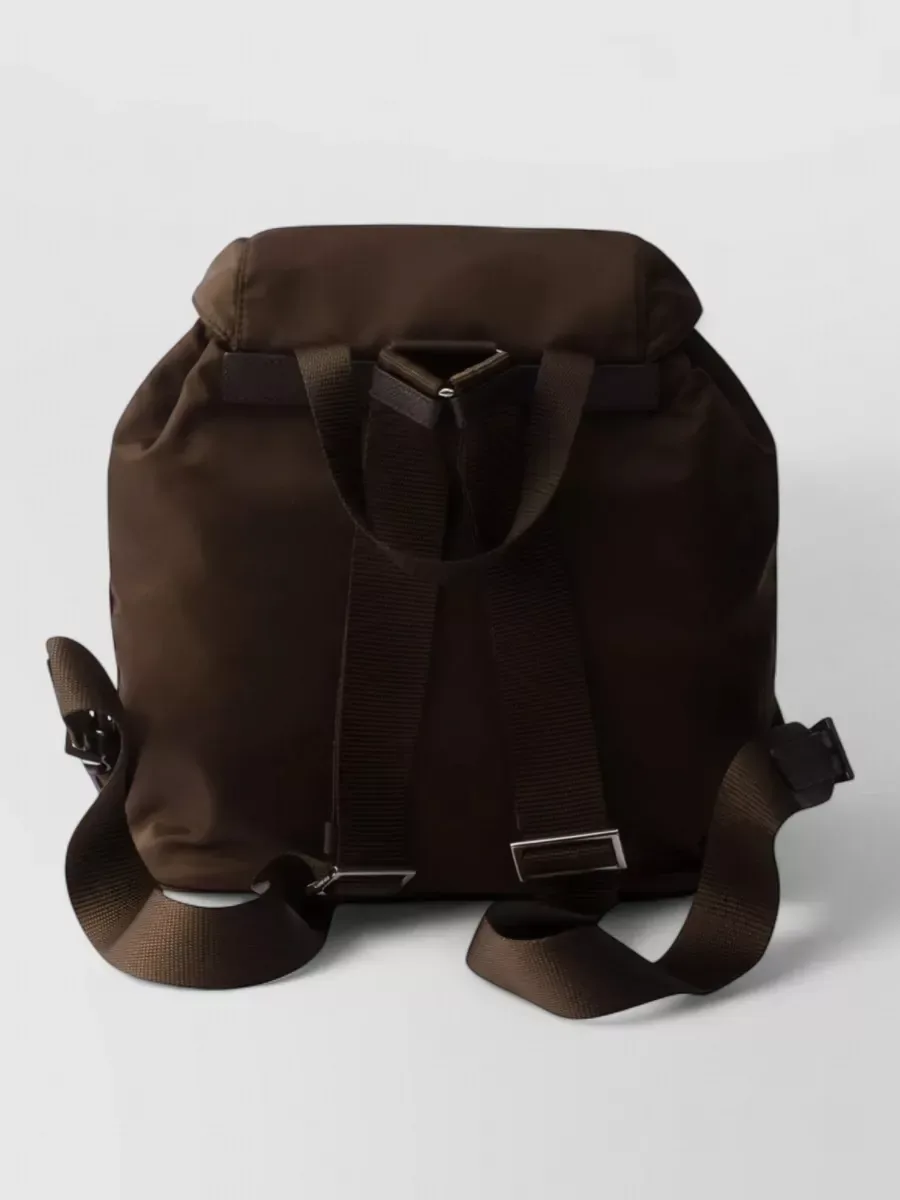 Prada Explore Small Rucksack in Braun, Foto 2