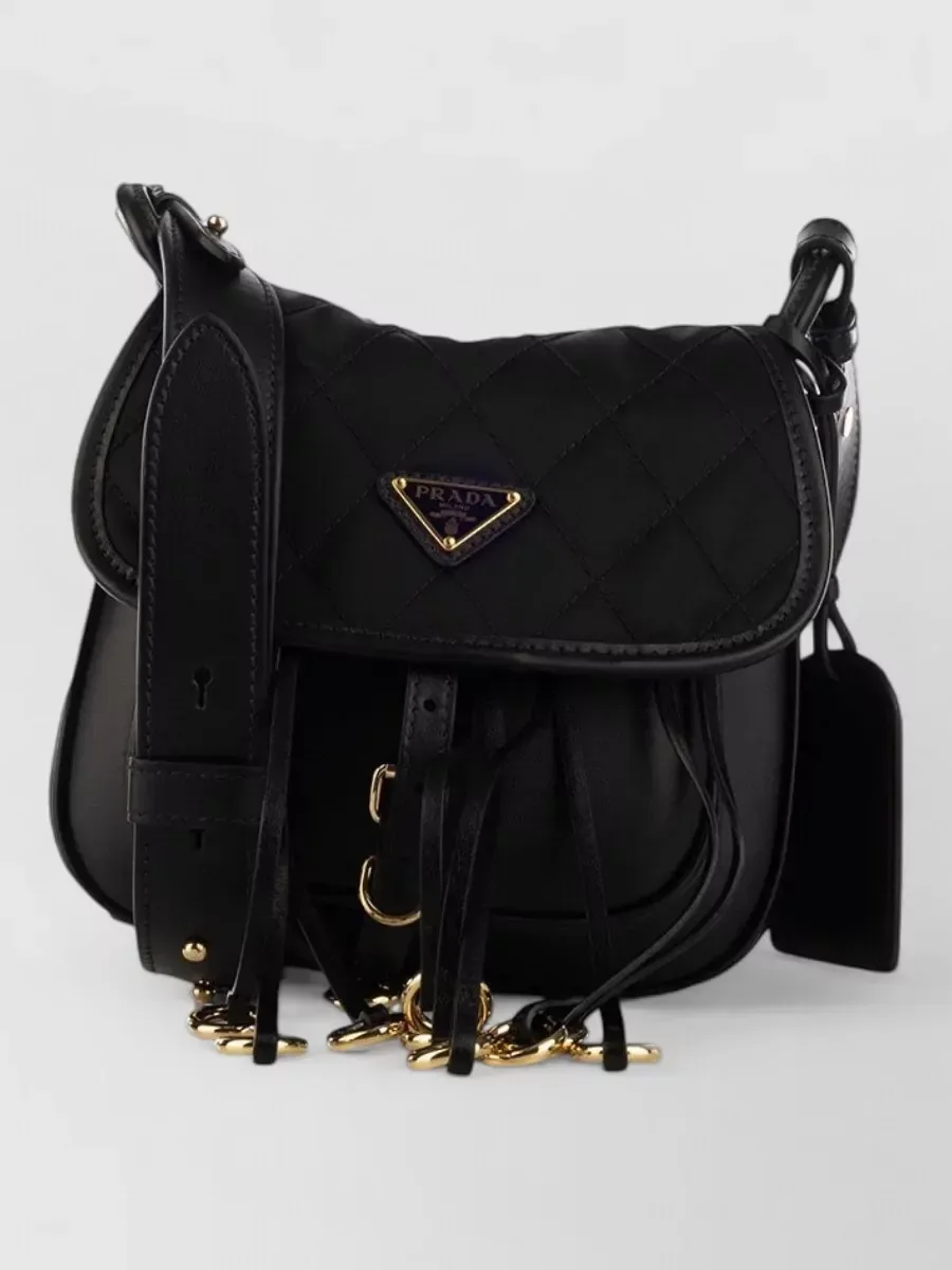 Mala de ombro Prada Re-Edition acolchoada em preto, foto 1