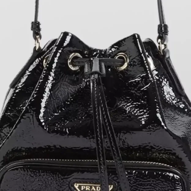 Prada Bucket in Black, detail