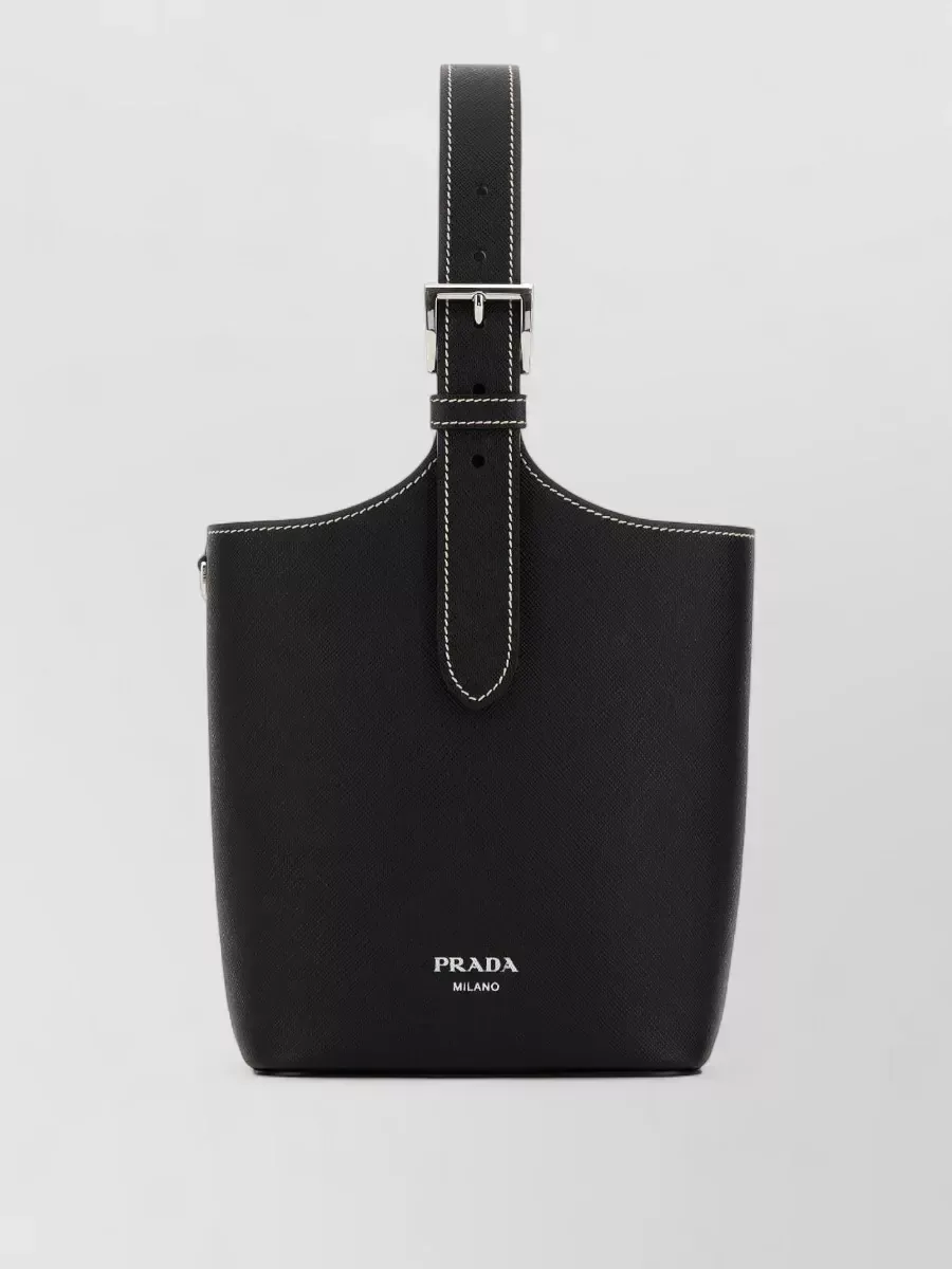 Prada Re-Edition em preto, foto 1