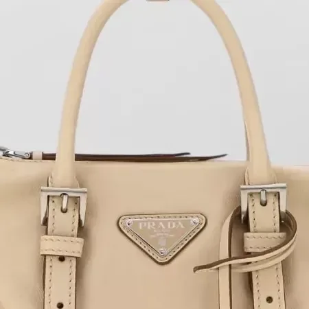 Prada Small Leather Clutch in Beige, detail