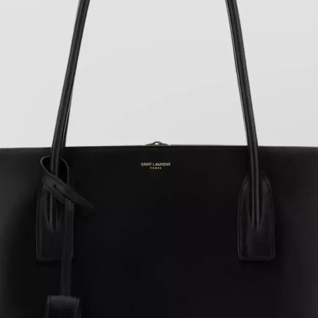 Saint Laurent Structured Leather Shoulder Bag in Black, detail