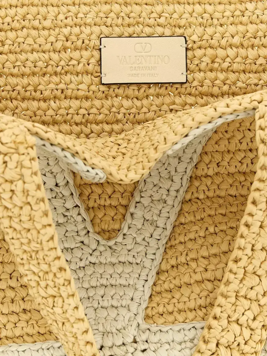 Valentino Garavani Viva Superstar Tote Bag in Beige, Foto 4