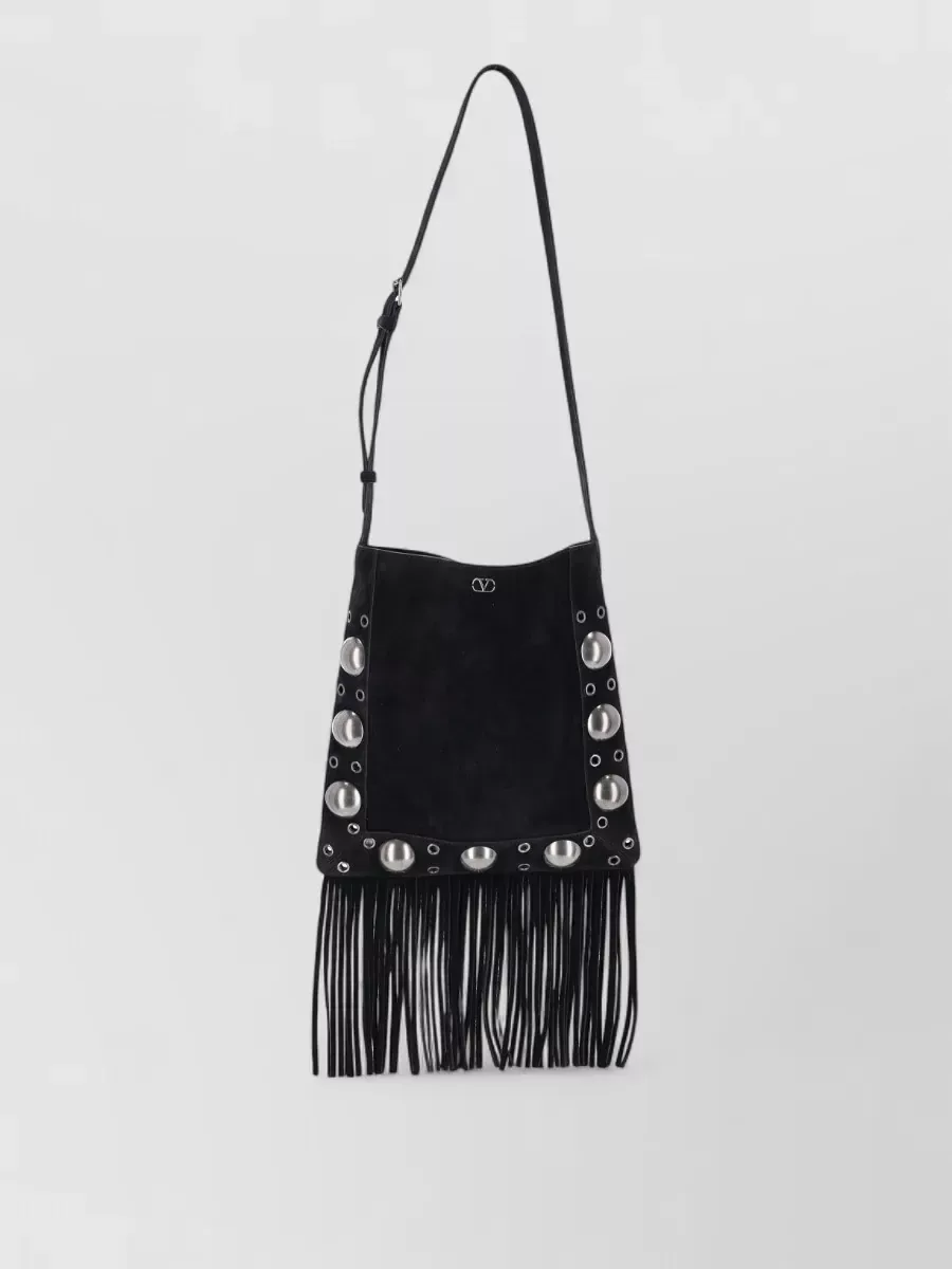 Valentino Garavani Fringed Studded Shoulder Bag باللون الأسود، صورة 1