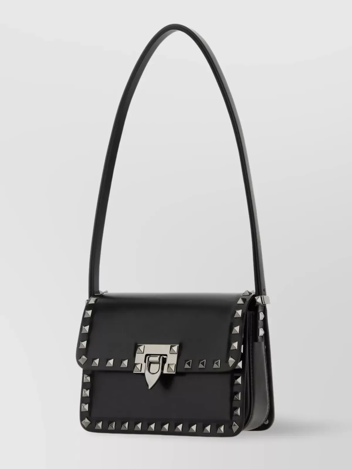 Сумка Valentino Garavani Studded Flap Shoulder Bag, в черном цвете, фото 2