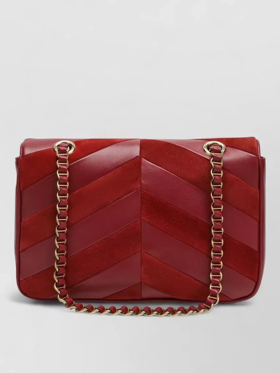 Valentino Garavani Chevron Schultertasche Medium in Rot, Foto 2
