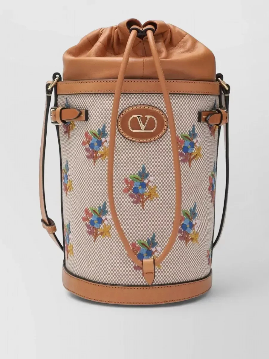Valentino Garavani Floral Bucket Bag em Bege, foto 2