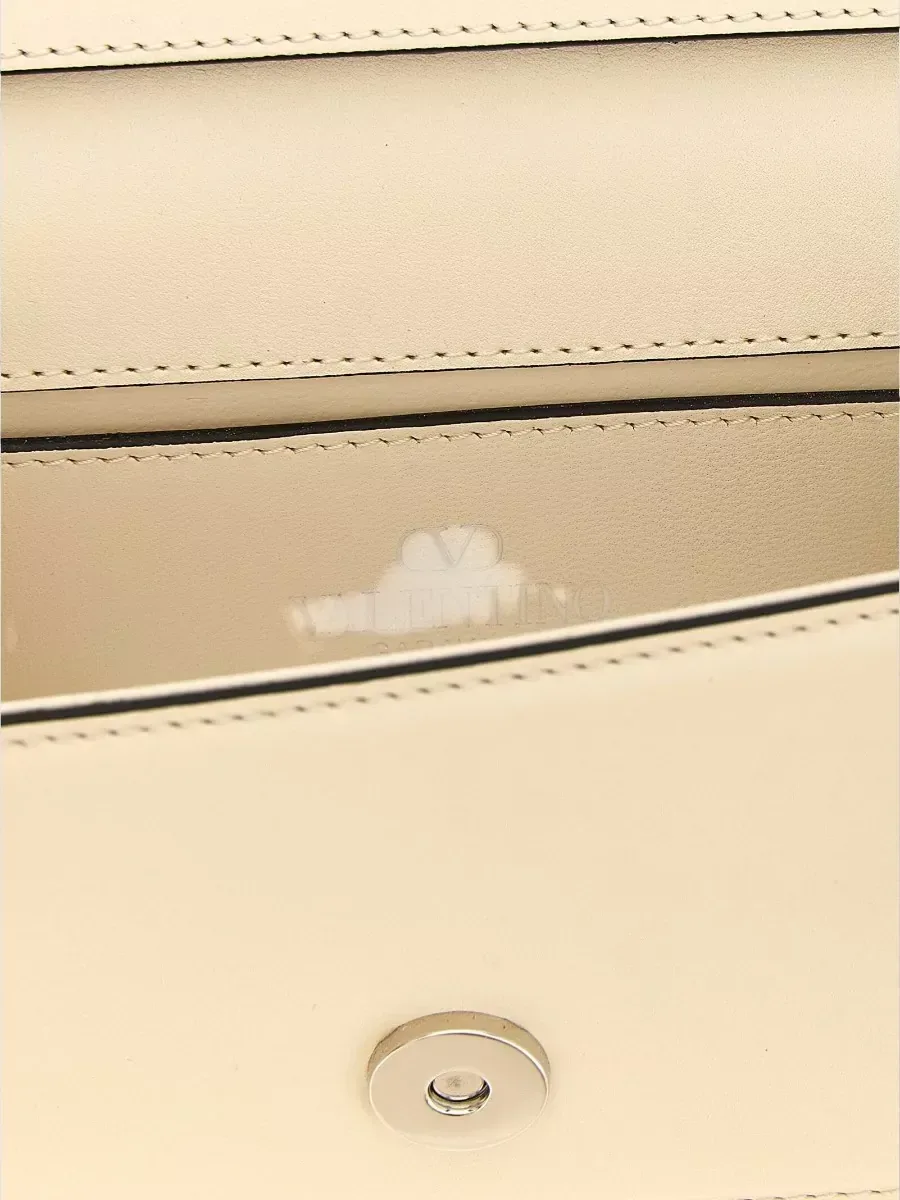 Valentino Garavani Locò Small in Beige, photo 3