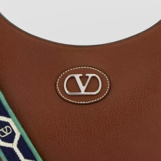 Valentino Garavani VLogo Signature in Brown, detail