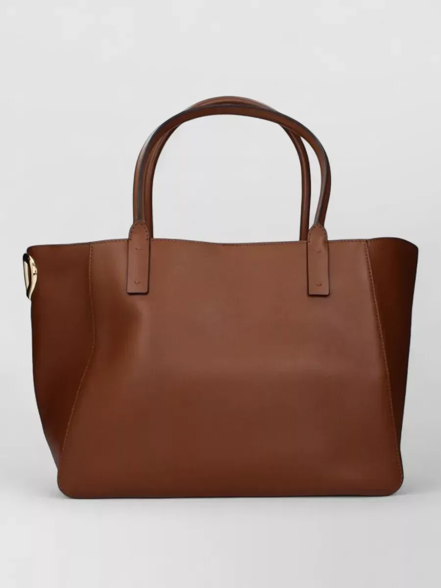 Valentino Garavani Leather Bucket Bag باللون البني، صورة 2