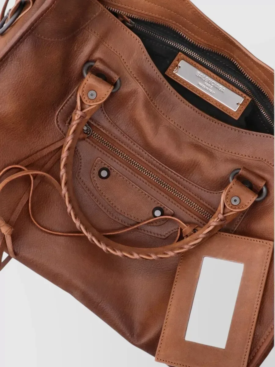 حقيبة Balenciaga Le City Medium باللون البني، الصورة 4