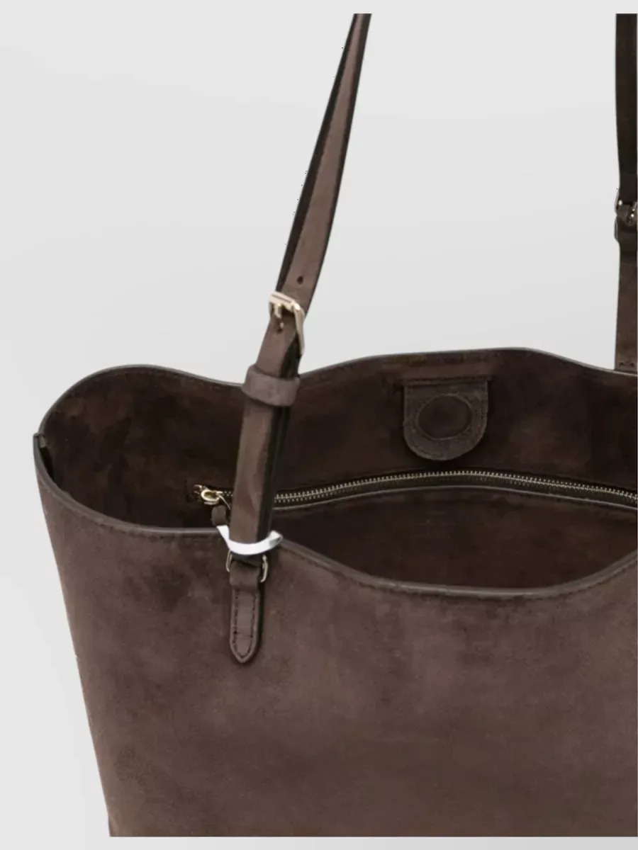 Valentino Garavani Rockstud Medium in Brown, photo 3