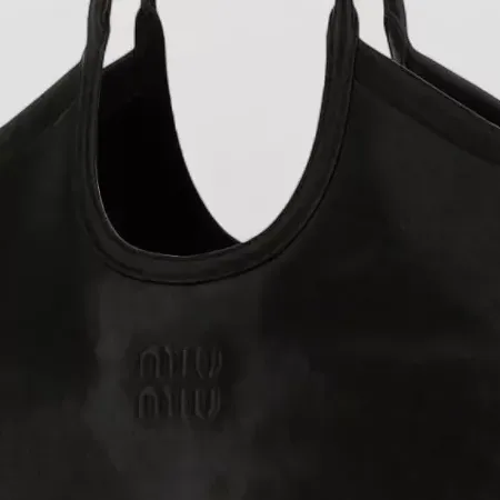 Miu Miu Ivy in Schwarz, Detail