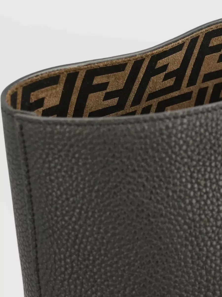 Fendi Medium Tote in Black, photo 4