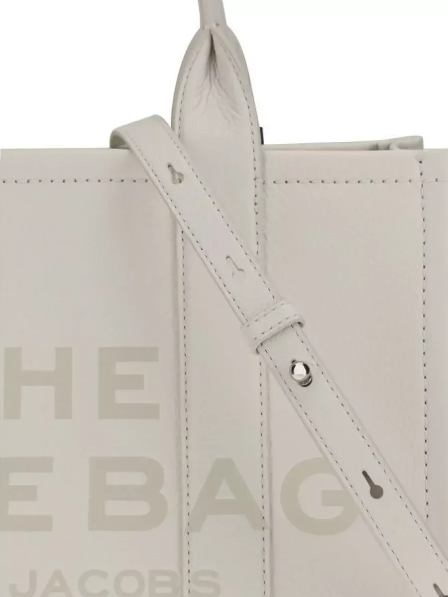 Marc Jacobs The Leather Tote Bag بالبيج، صورة 4