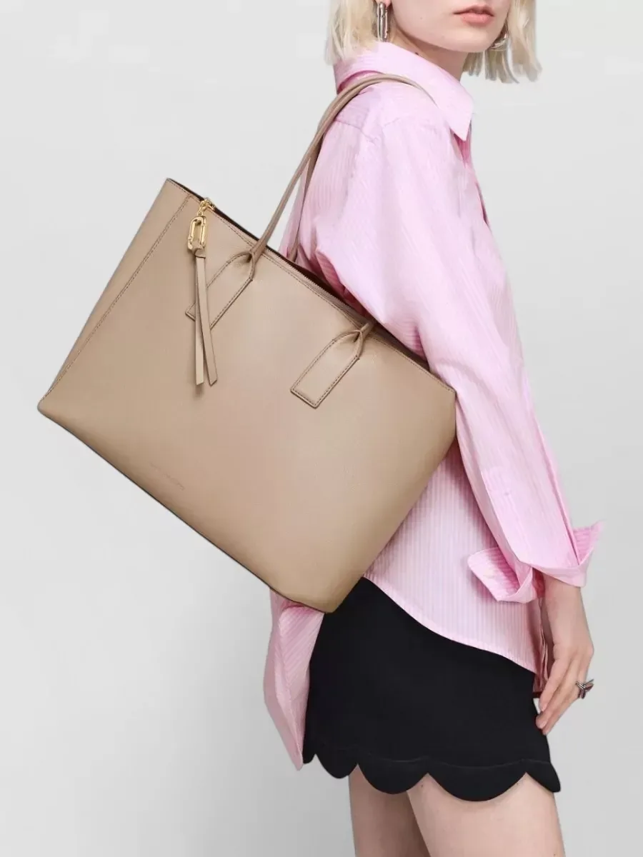 Marc Jacobs The Medium Tote Bag in Beige, Foto 2