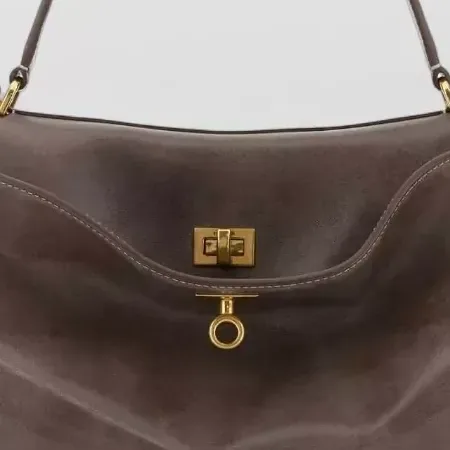 Balenciaga Rodeo Medium in Brown, detail