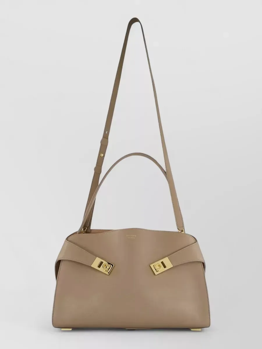 Ferragamo The Hug Medium em bege, foto 2