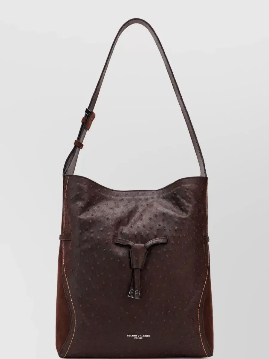 Gianni Chiarini Ostrich Print Shoulder Tote بلون بني، صورة 1