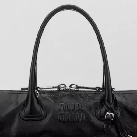 Miu Miu Leather Tote in Black, detail