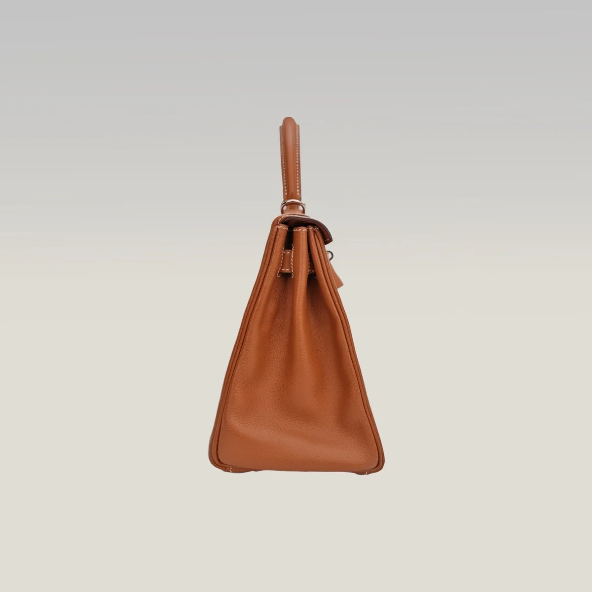 Hermès Kelly 28 in Gold, photo 5