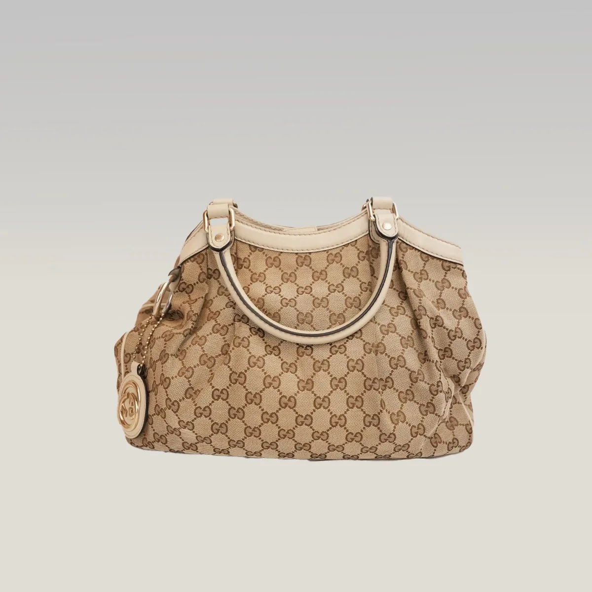 Gucci Sukey Medium in Beige and Cream, photo 2