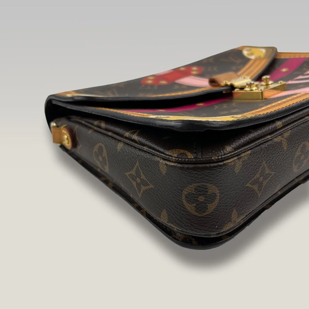 Louis Vuitton Pochette Métis Summer Trunks in Monogram Multicolour, photo 5
