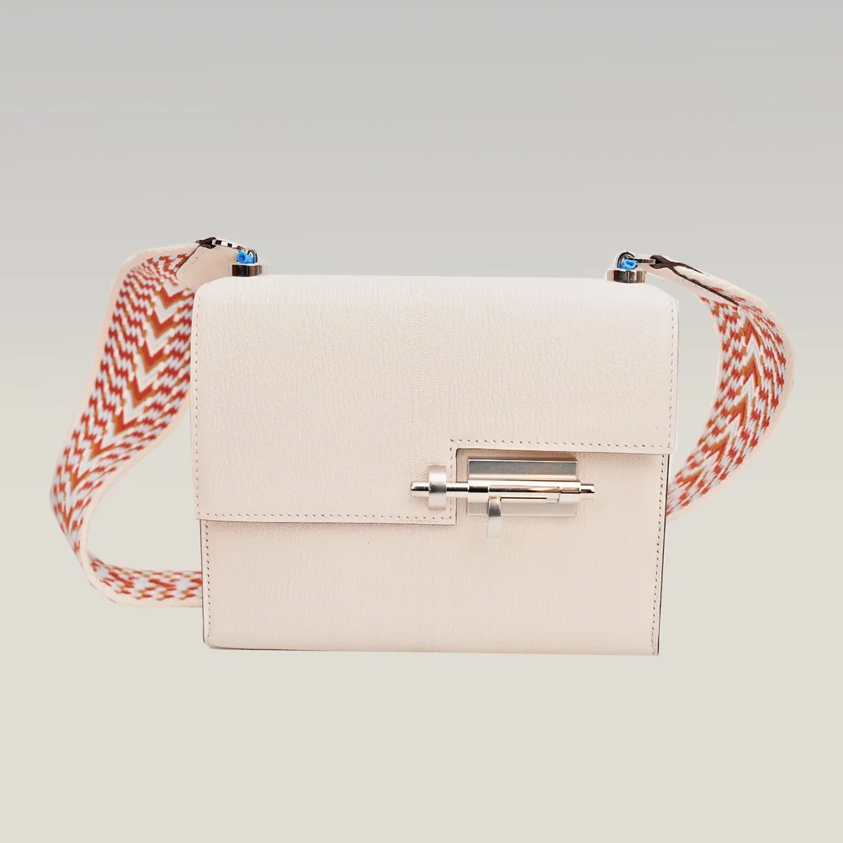 Hermès Mini Verrou in White, photo 3