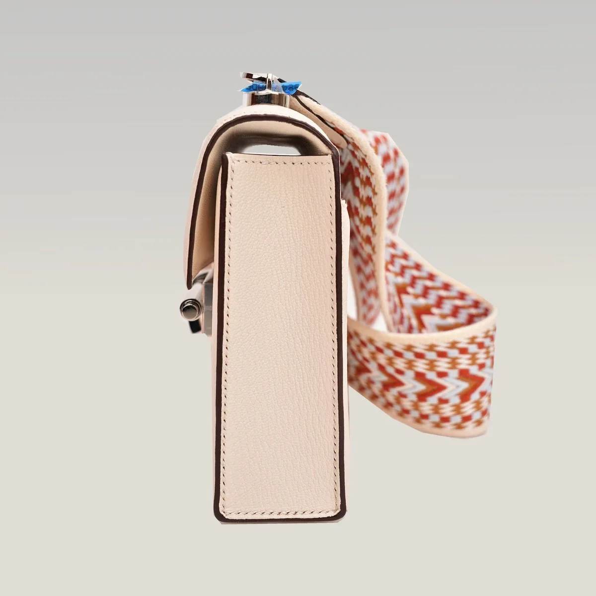 Hermès Mini Verrou in White, photo 6