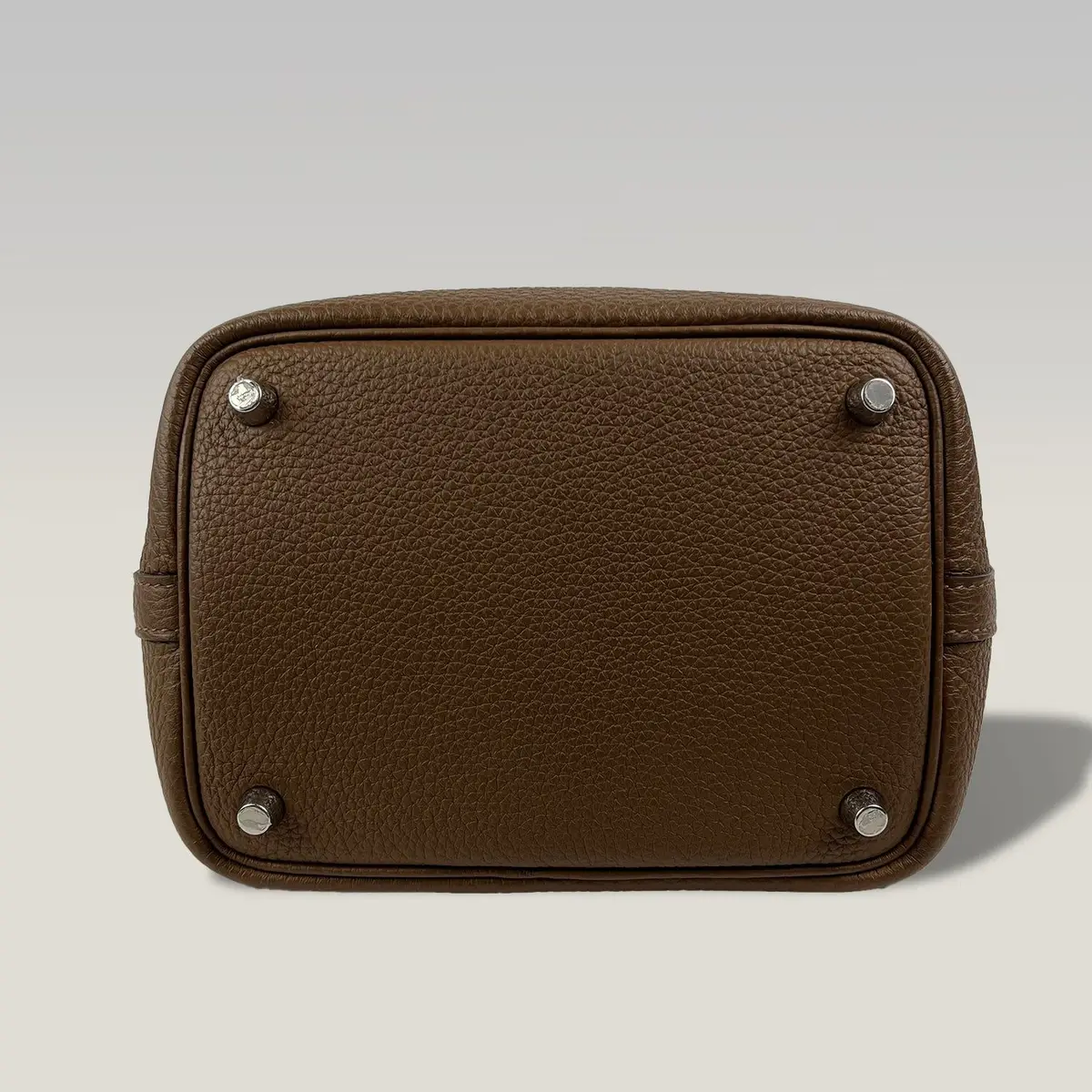 Hermès Picotin Lock 18 in Gold, photo 4