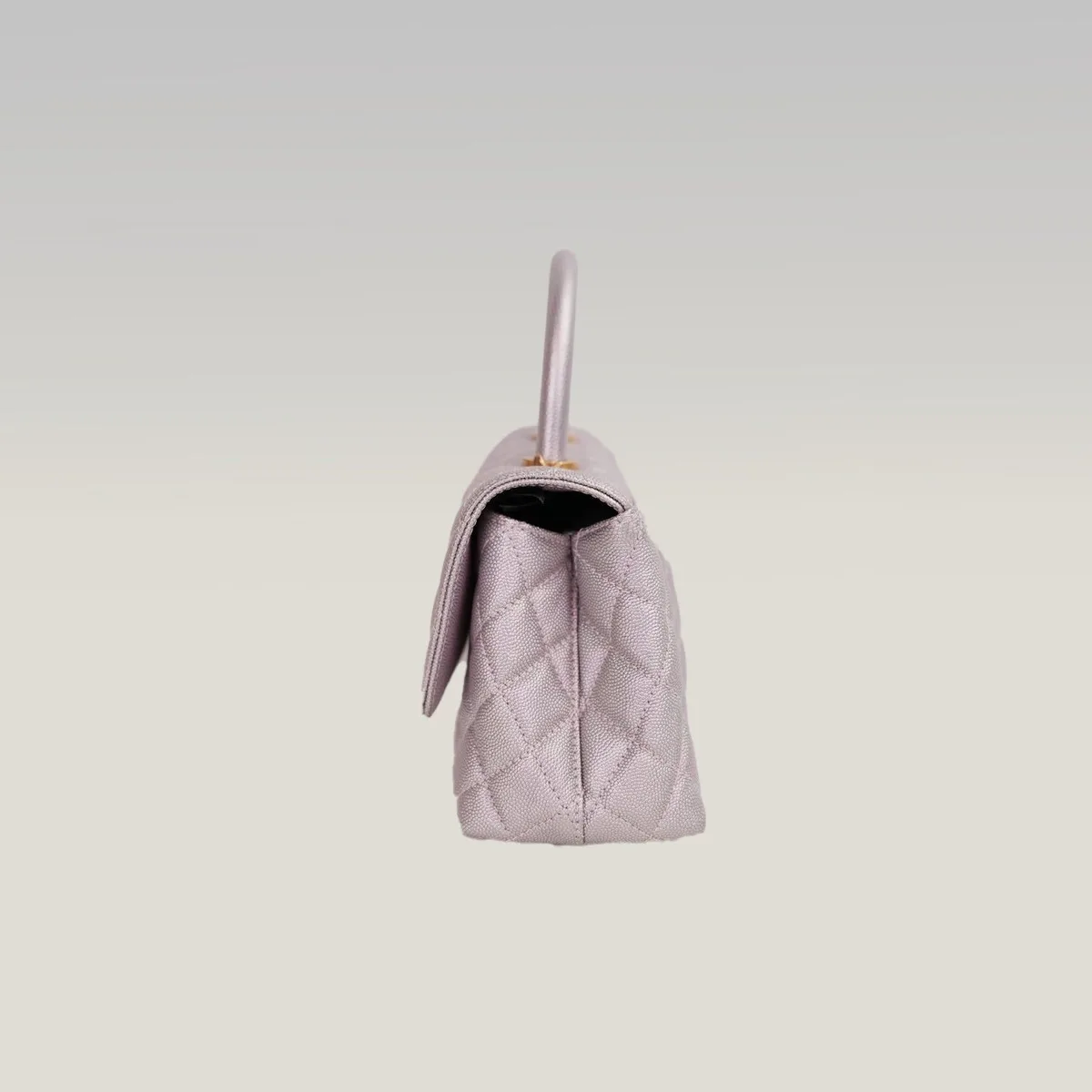 Chanel Coco Handle Small in Iridescent Lilac, photo 4
