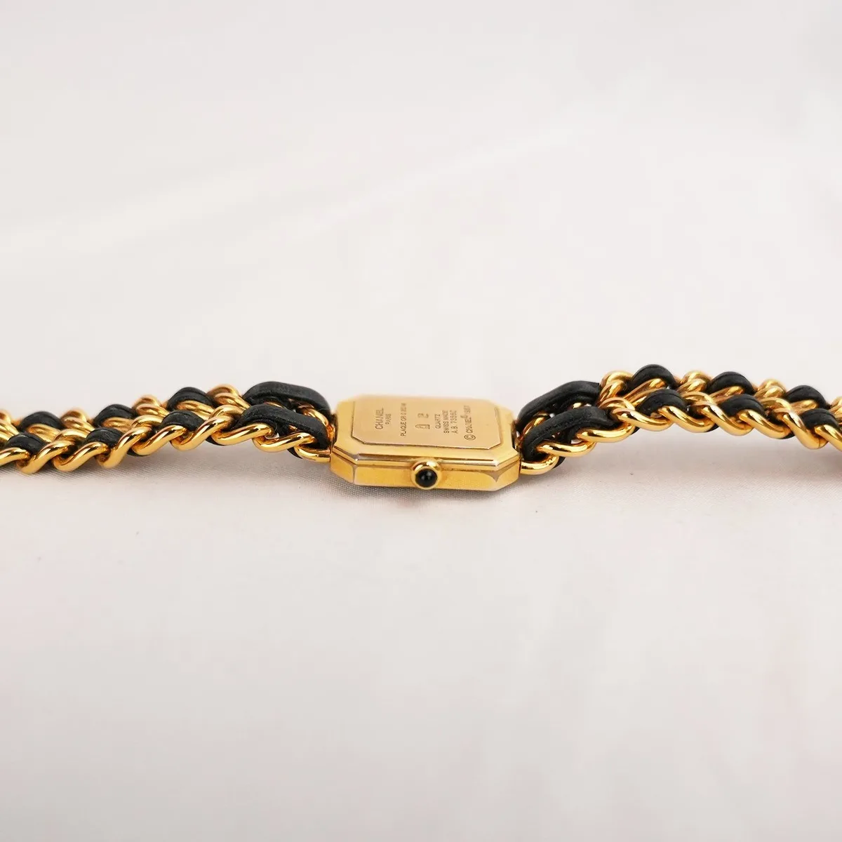 Chanel Première in Black and Gold, photo 5
