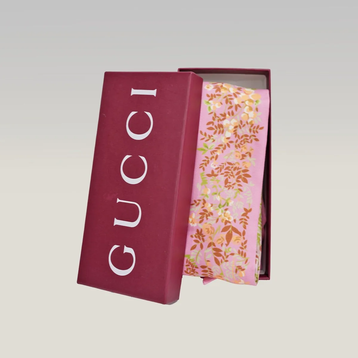 Gucci Silk Twilly in Pink Floral, photo 1