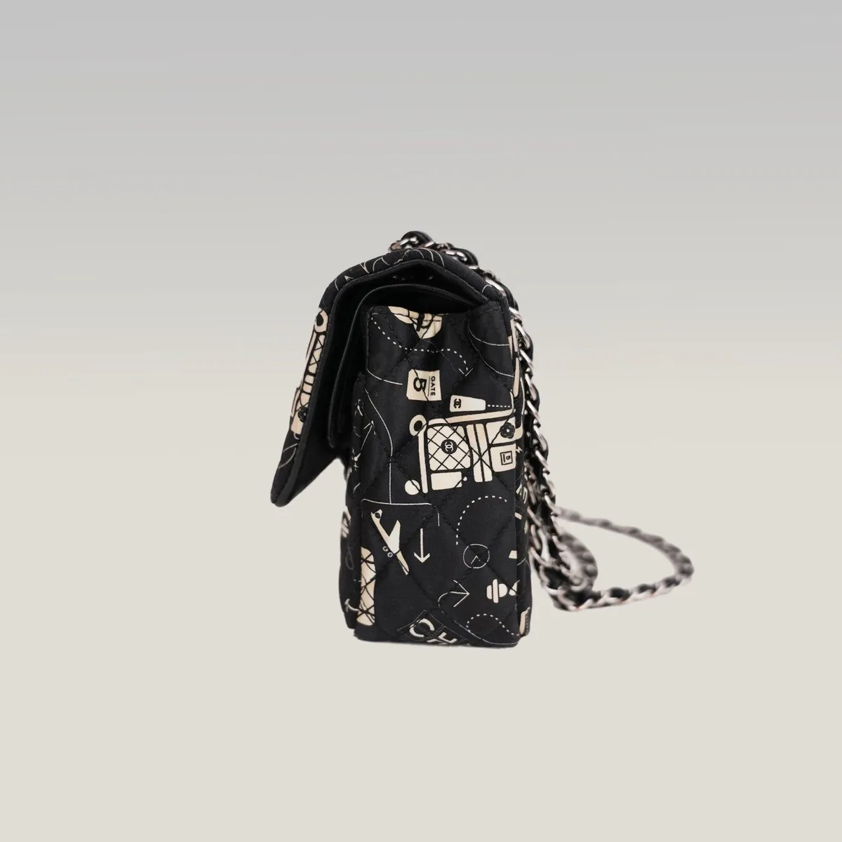Chanel Classic Flap Medium Airlines in Black and Ivory, photo 4
