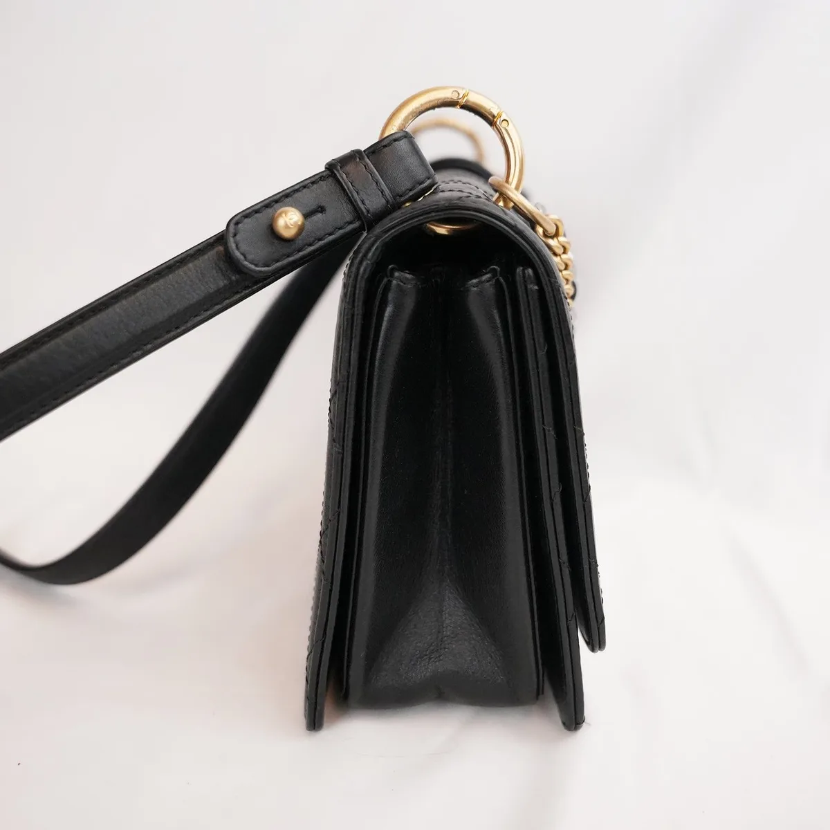 Chanel Medium Flap Bag in Black, photo 4