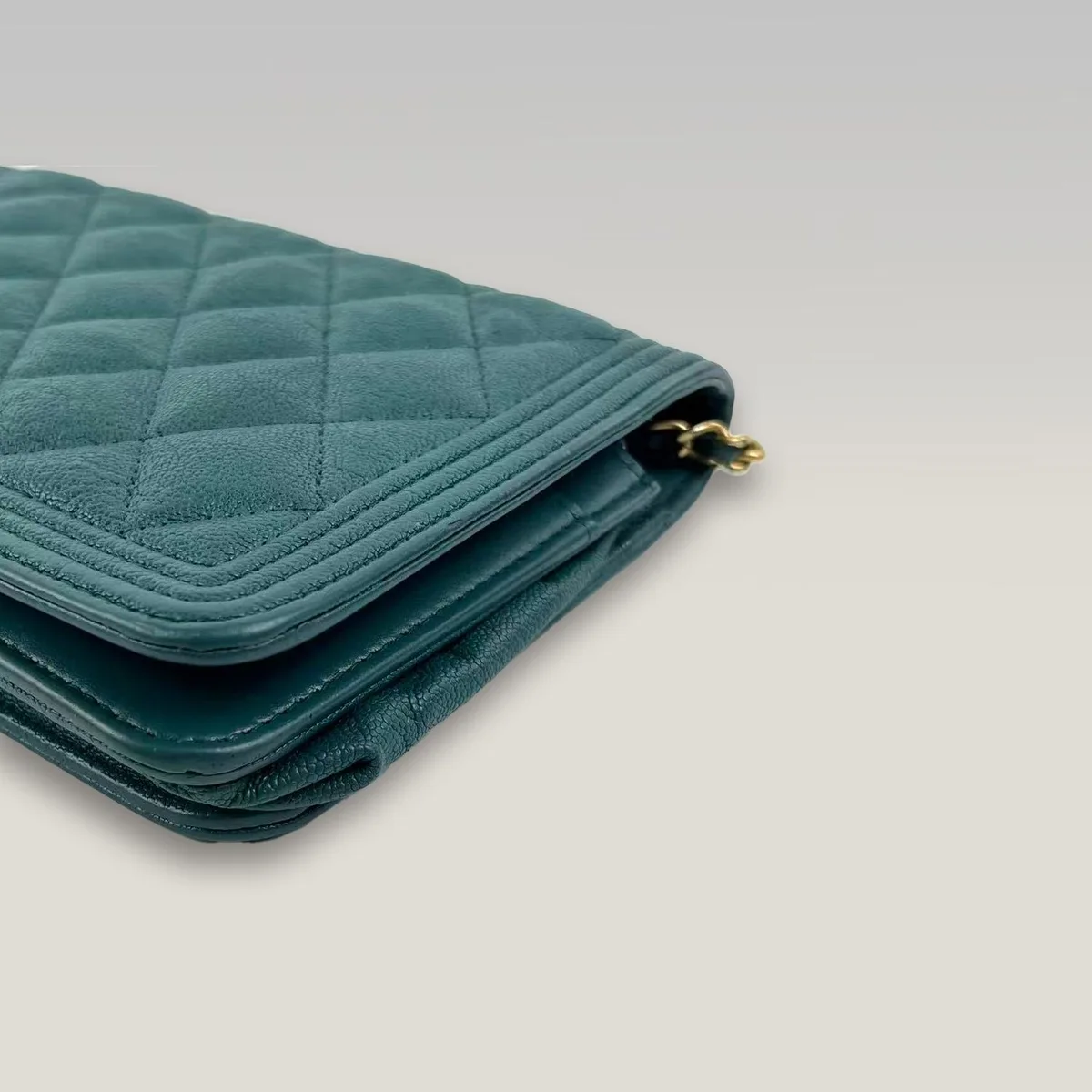 Chanel Boy WOC in Green, photo 4