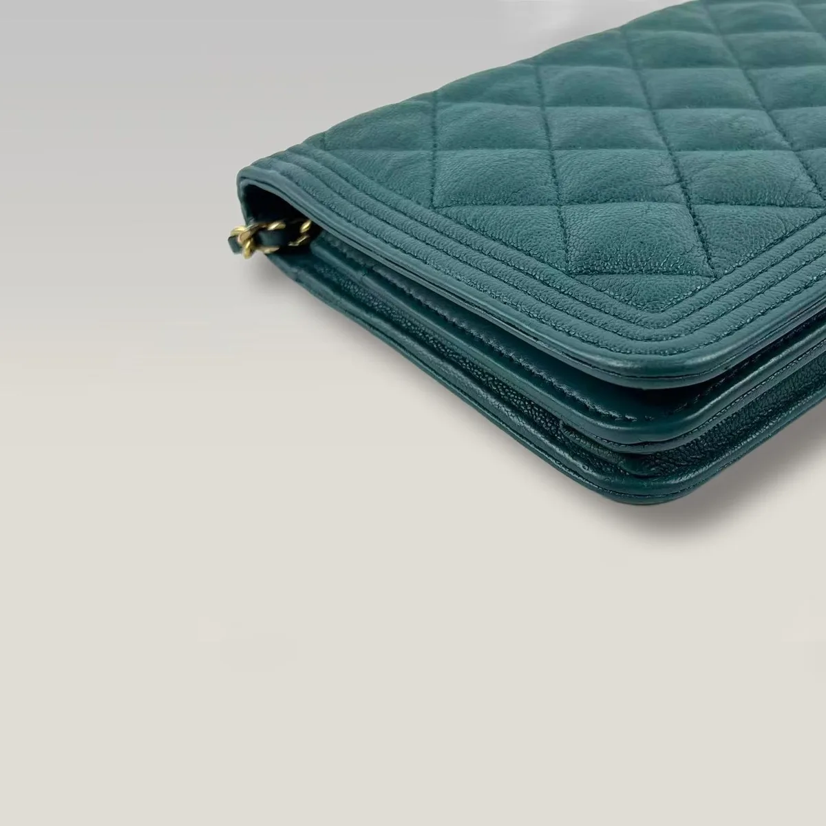 Chanel Boy WOC in Green, photo 5